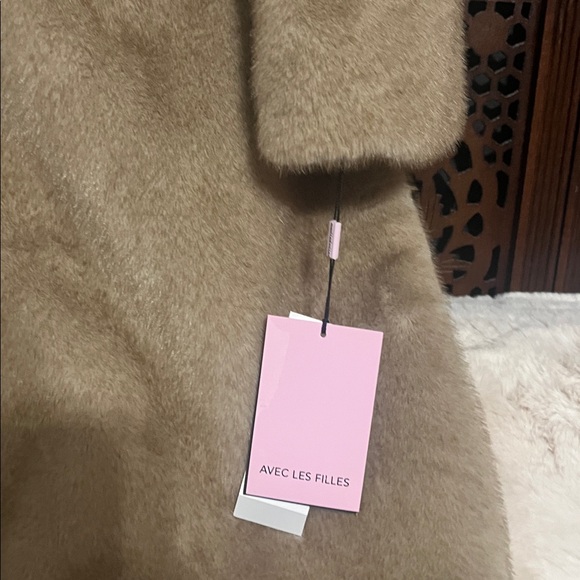NWT Avec Les Filles Tan Teddy Jacket size Large - Picture 7 of 8